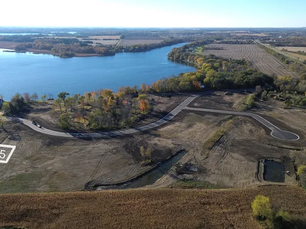 1320 Sunset Ln, Annandale, MN 55302