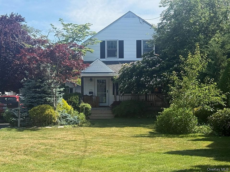 1st image of 496 Windsor Place