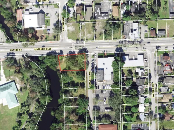 2361 NW 6th St, Pompano Beach, FL 33311