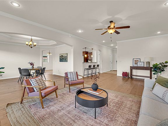 2nd image of 3016 W Topaz Dr