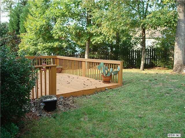 1st image of 111 Fransher Ln
