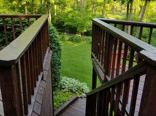 5402 River Bend Cir, Grand Ledge, MI