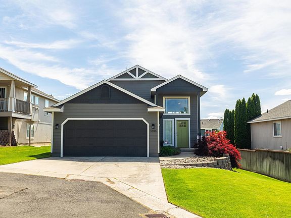 3rd image of 5015 W Pacific Park Dr