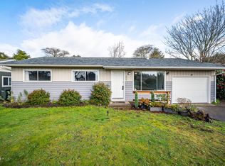 334 NE San Bayo Cir #O, Newport, OR