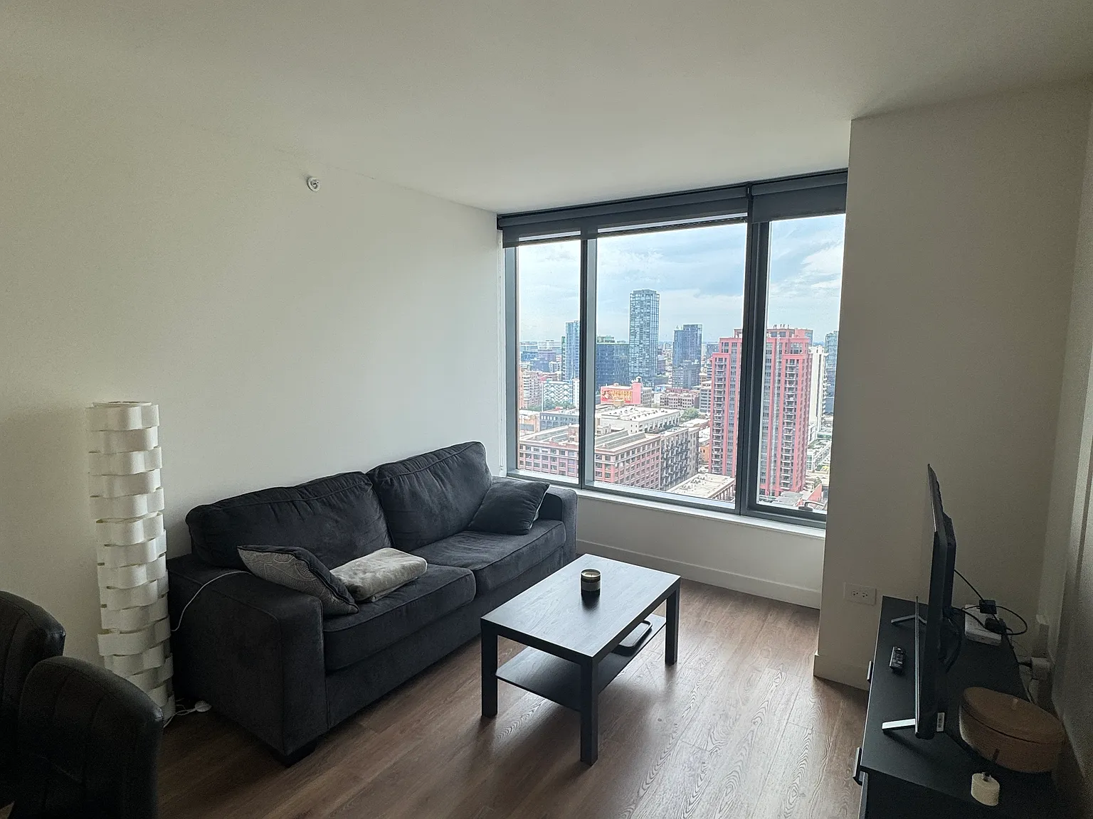 1 bed, 525 sqft, $2,499 — Photo 2