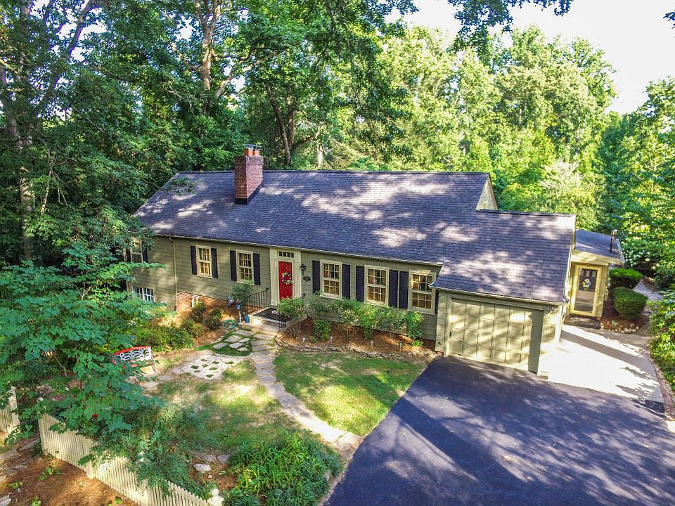1st image of 4004 Garden Dr