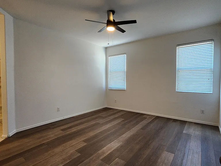 41932 W Manderas Ln — Photo 6