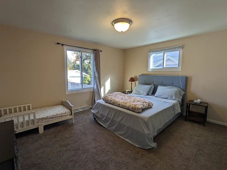 1617 McKinley Ave — Photo 18