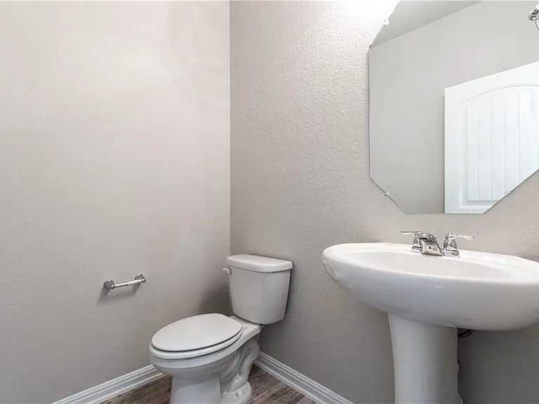 2718 Bridekirk Dr — Photo 10