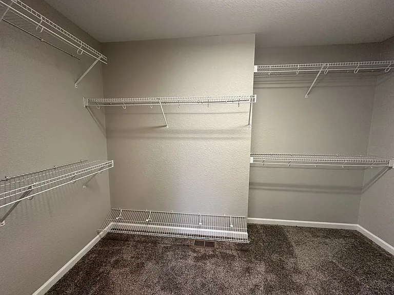 Fox Springs Condos — Photo 54