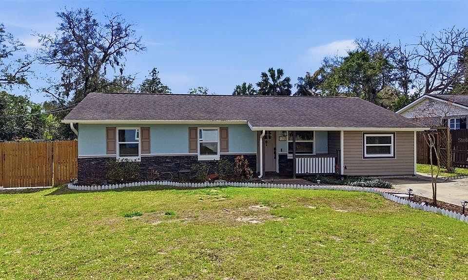 1st image of 135 Caracas Rd