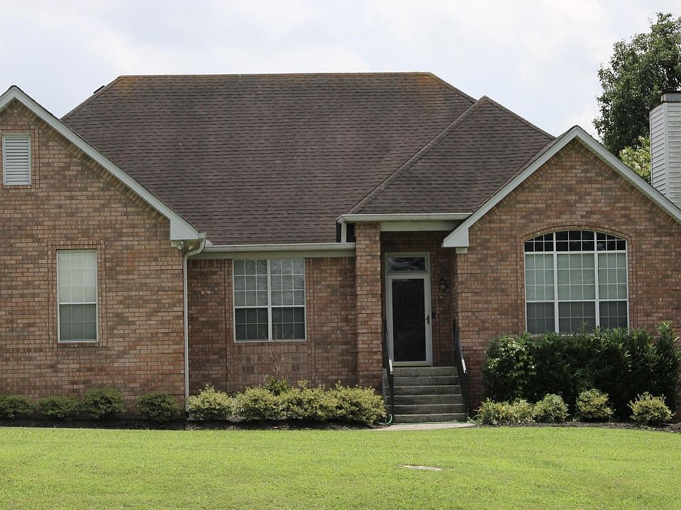 1st image of 1120 Lea Cir