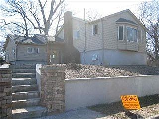 2nd image of 47 Cypress Dr