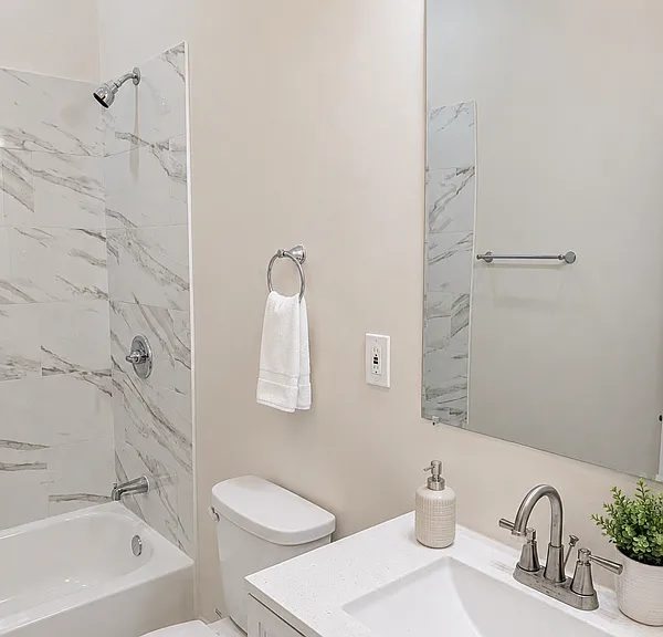 923 N Calvert St #TERRACE — Photo 7