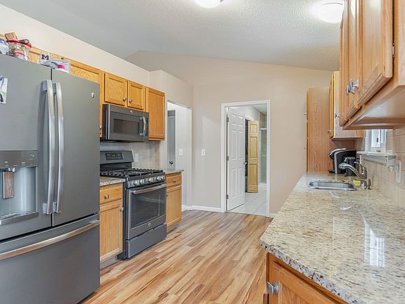 3rd image of 3419 White Aspen Ln