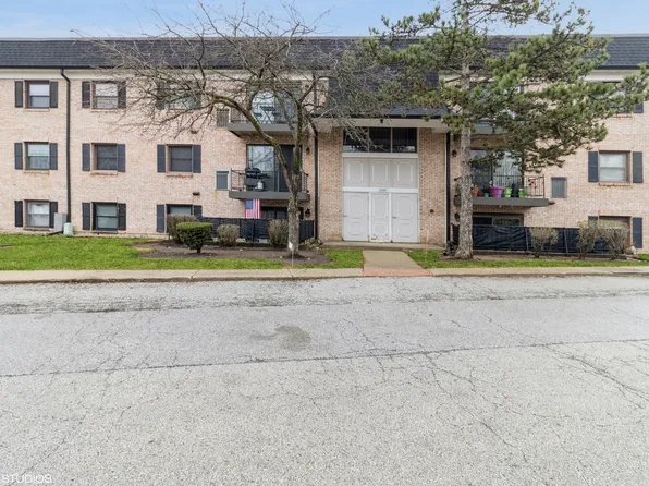 3335 Kirchoff Rd APT 4K, Rolling Meadows, IL 60008