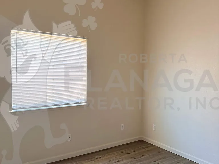 2974 Westminster Ct — Photo 14