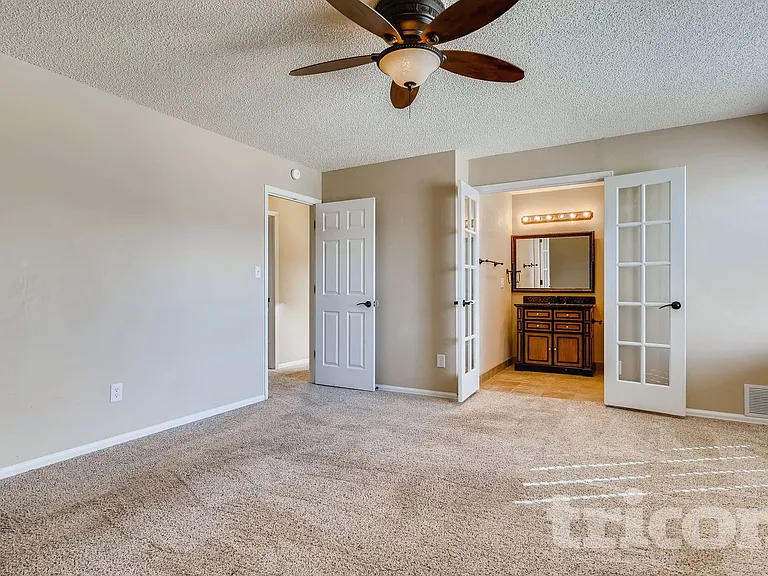 2674 Deliverance Dr — Photo 3