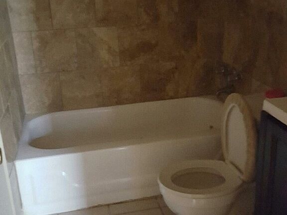 3rd image of 3257 Amselle Cir