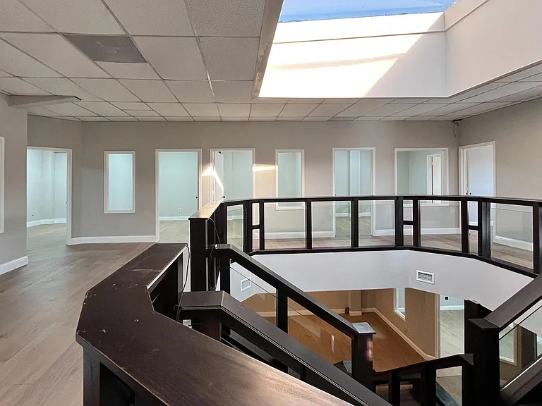 9220 Rasmus Dr — Photo 16