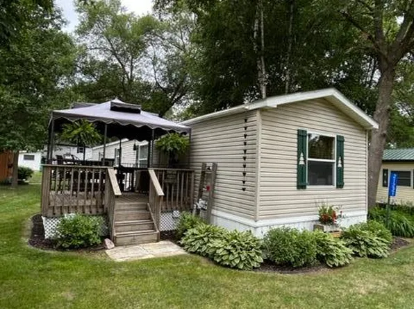 21221 Ferry Ln, Osakis, MN 56360