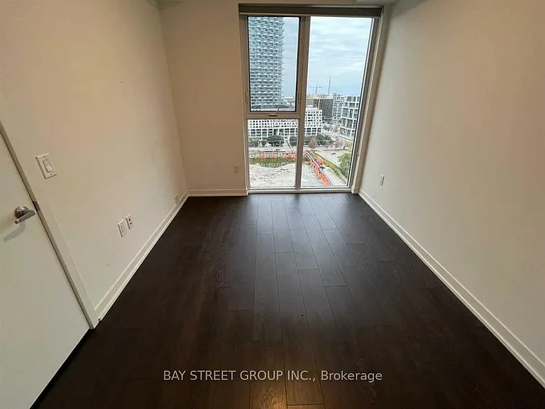 20 Richardson St E #1302 — Photo 15