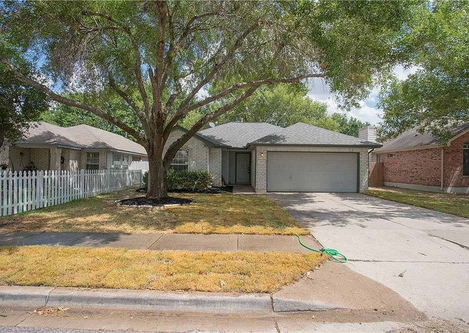 1st image of 1505 Cindy Ct