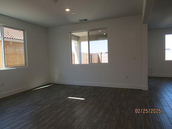 4th image of 4320 Greenshank Cir