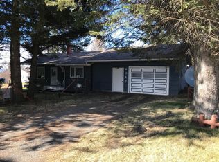 4047 Bartlett St, Homer, AK 99603