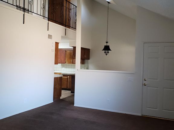 4th image of 5120 Appleblossom Dr APT 1