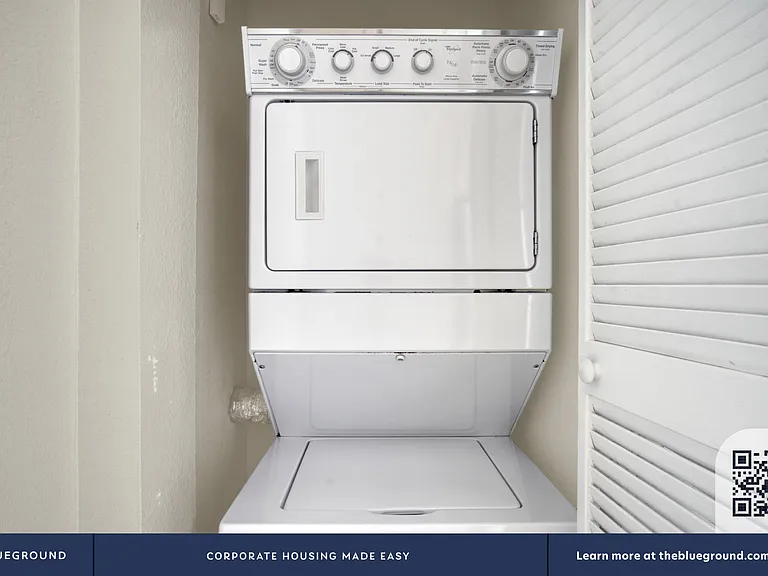 Washer/Dryer in Apartment