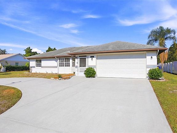 3rd image of 4201 Loquat Rd