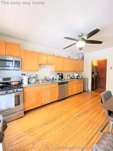 9 Fairfield St Photo 1