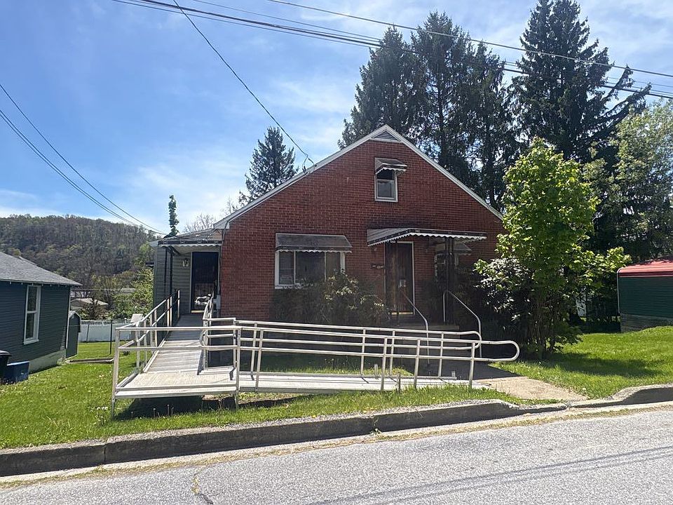 1st image of 505 Ash St