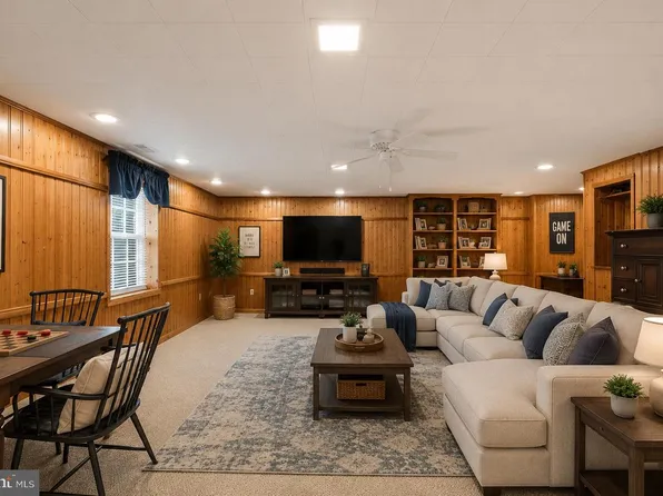 9810 Golden Russet Dr, Dunkirk, MD 20754