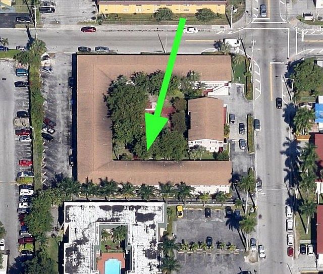 1st image of 890 NW 45th Ave APT 6