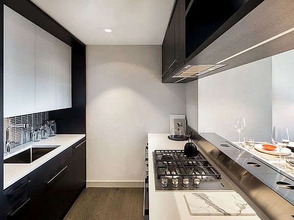 5th image of 252 South St #40J