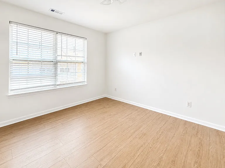518 Sawcut Ln — Photo 18