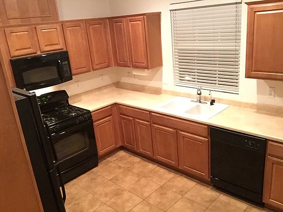 Appliances included