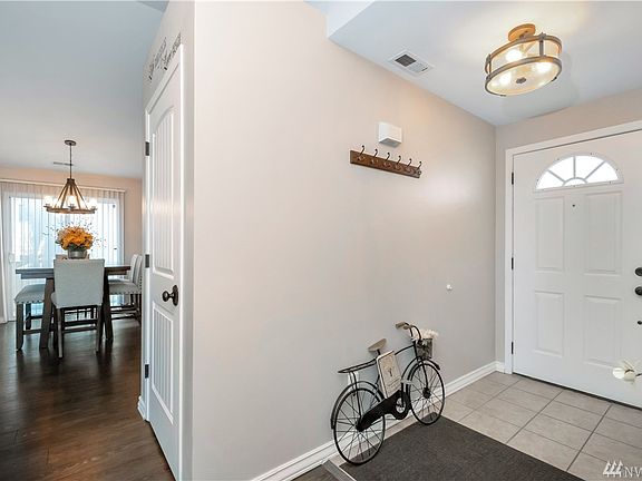 3rd image of 4350 151st Pl NE