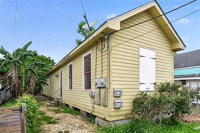 1730 Joliet St — Photo 1