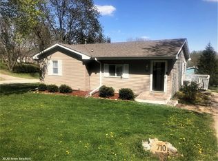 710 Terrace Hill Dr, Corning, IA 50841