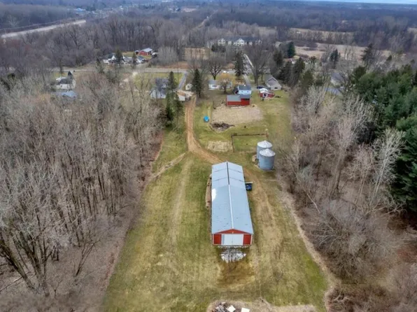 1160 W Stoll Rd, Dewitt, MI 48820