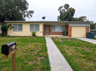 2001 E Robson St, Tampa, FL 33610