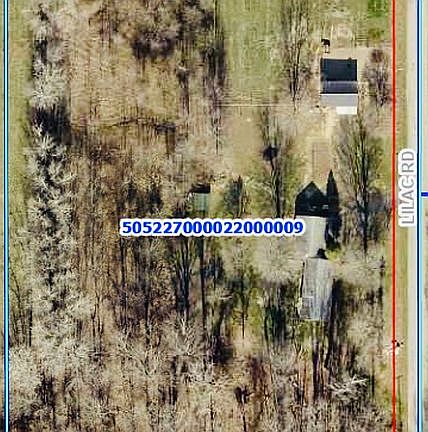 3rd image of 1639 Lilac Rd