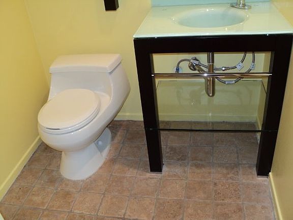 4th image of 353 E Surfside Dr