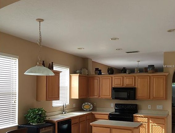 5th image of 1415 Sunningdale Way