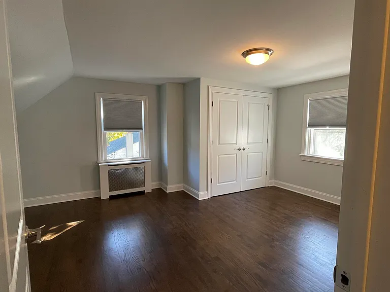 58 Hastings Ave — Photo 13