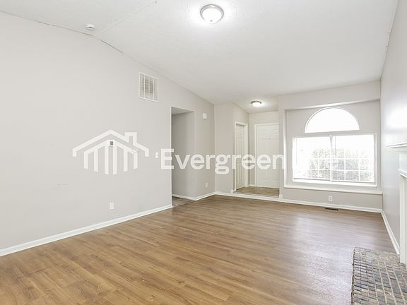 3rd image of 11053 Amburg Ct