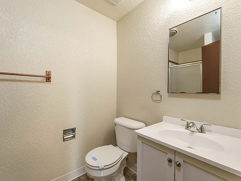 4918 Plomondon St — Photo 21